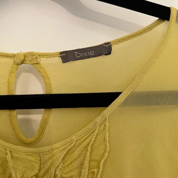 Dixie Blouse with Ruffle Detail - Picture 3 of 6